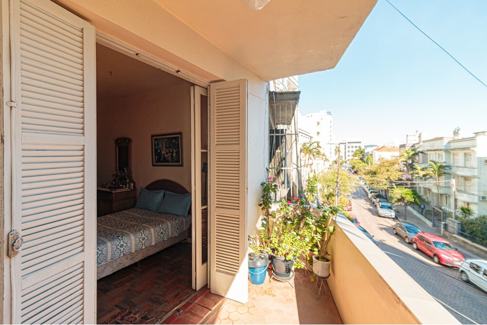 Residencial Multifamiliar de 4 quartos, 140m² no bairro Santana, em Porto Alegre | Eu Corretor