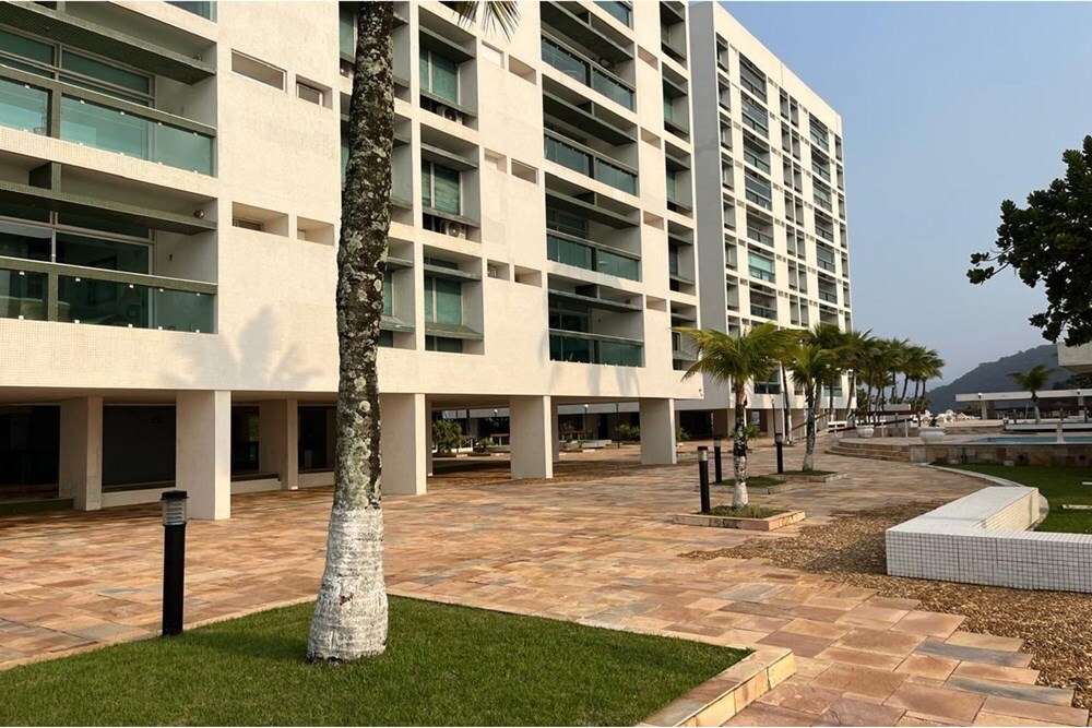 JEGG 582 Apto 601081064-37 - REMAX Lepex Exclusividades