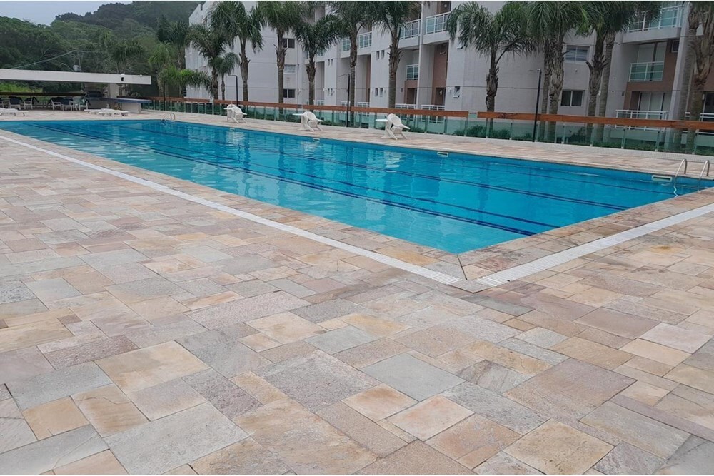 JEGG 582 Apto 601081064-37 - REMAX Lepex Exclusividades