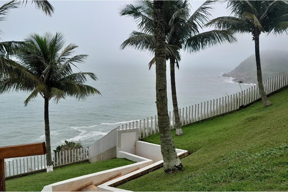 JEGG 582 Apto 601081064-37 - REMAX Lepex Exclusividades