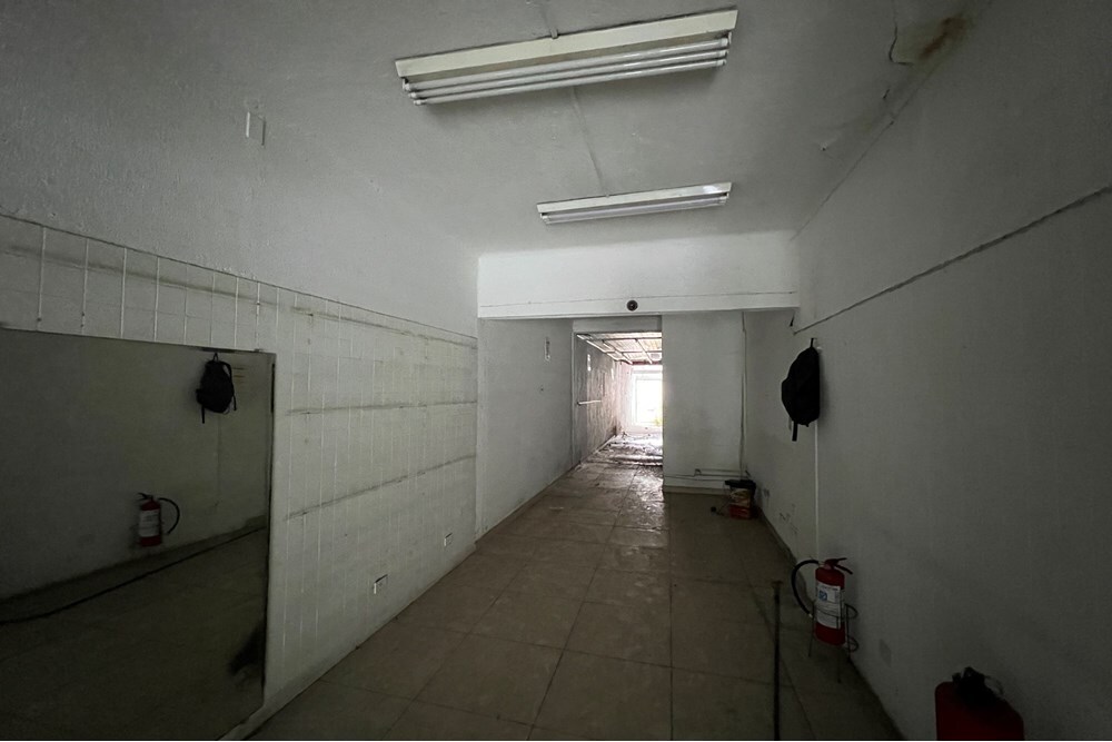 CLDV 1022 Loja 601401007-45 - REMAX Paradisus Exclusividades