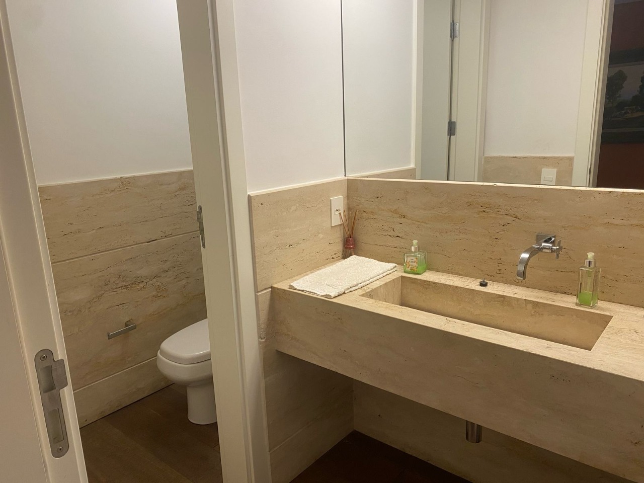 Residencial Multifamiliar de 3 quartos, 336m² no bairro Jardim Europa, em Porto Alegre | Eu Corretor