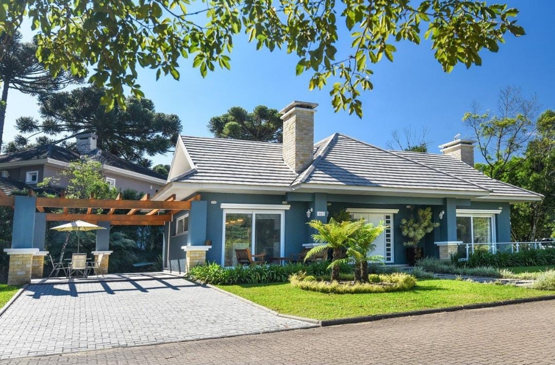 Residencial Multifamiliar de 5 quartos, 400m² no bairro Dante, em Canela | Eu Corretor