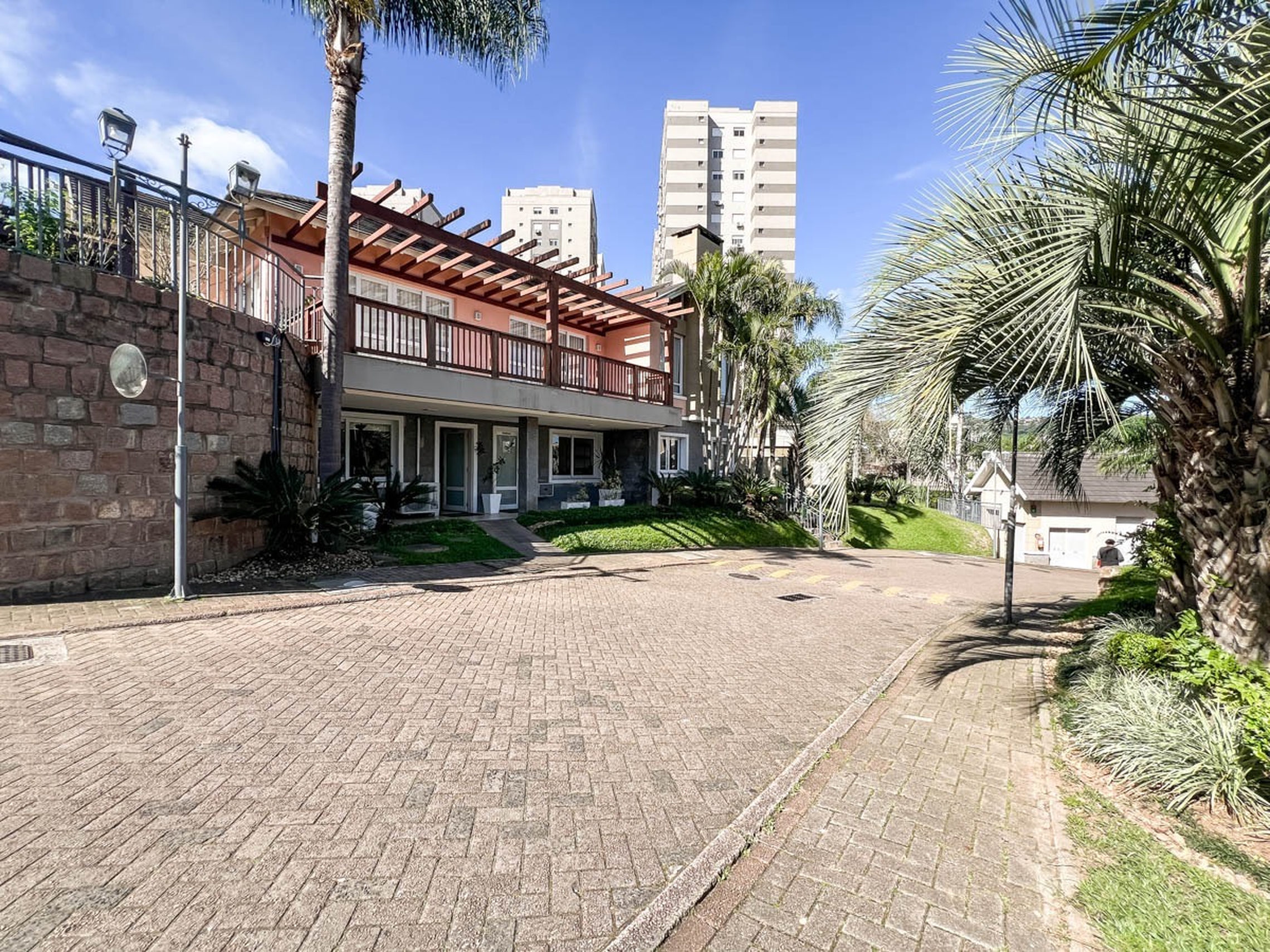 JCAB 120 Casa 11276
