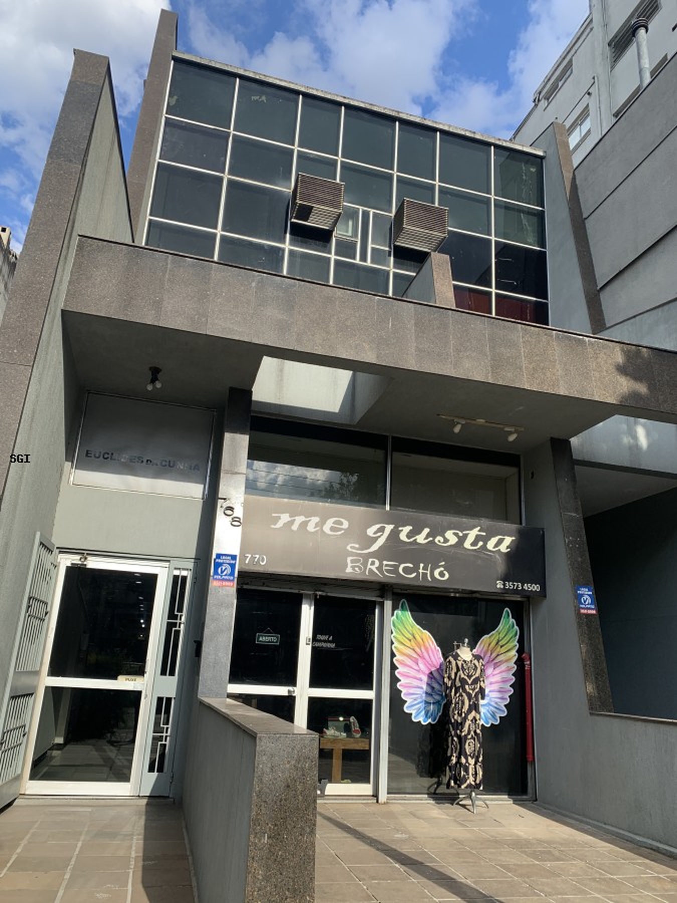 MDVFDC 768 Sala _2-3934097