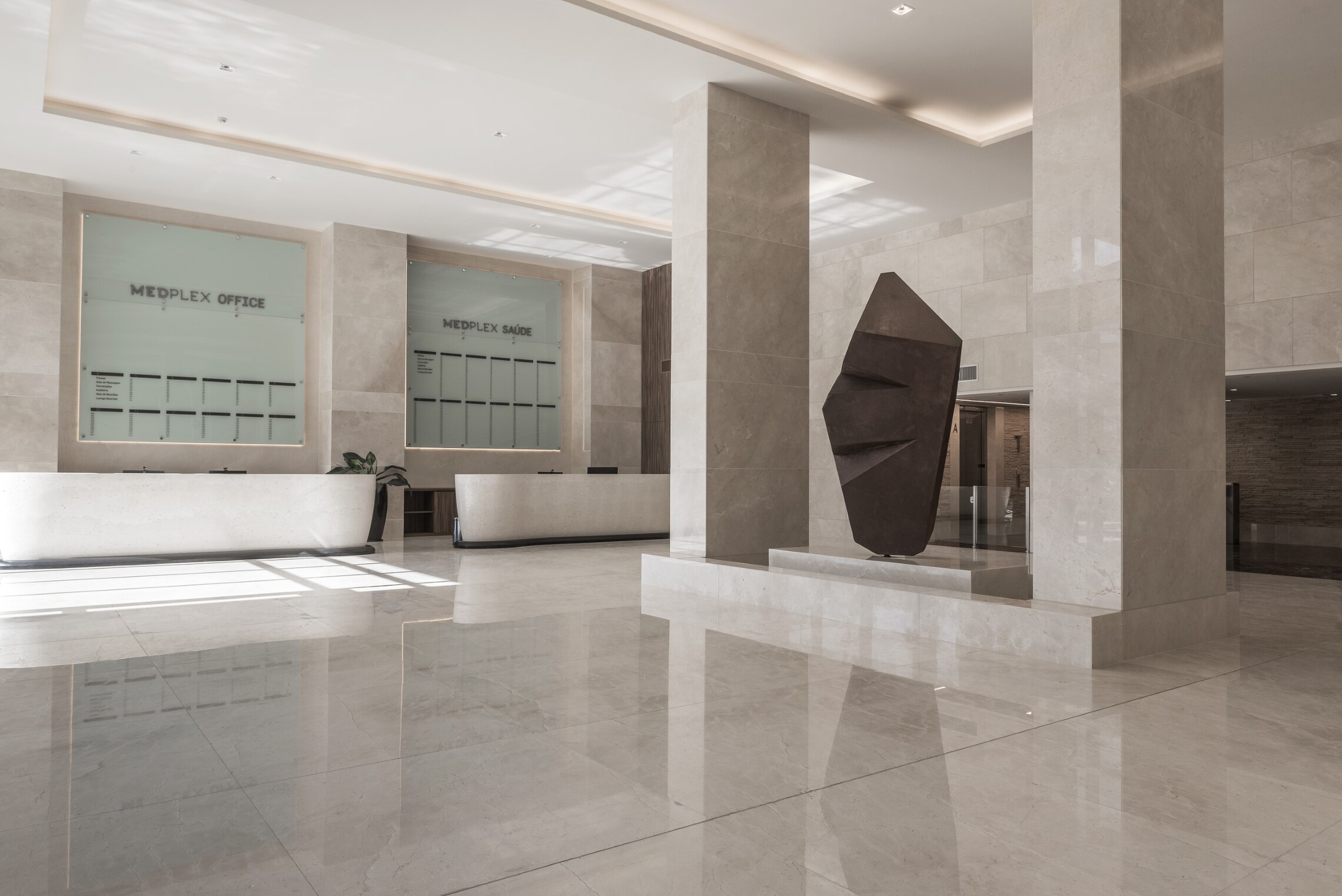 Medplex Eixo Norte Torre Office - Cyrela Goldsztein