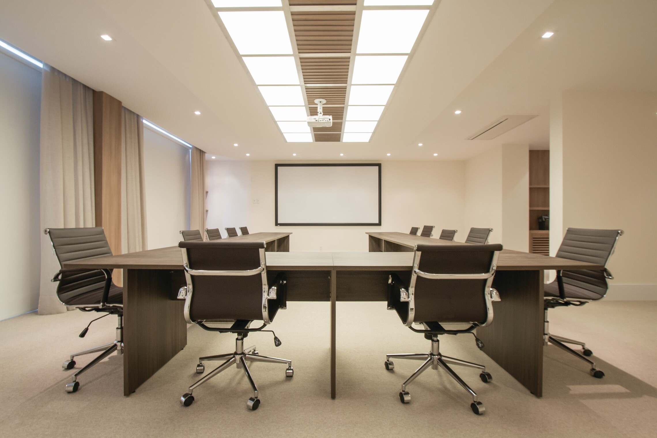 Medplex Eixo Norte Torre Office - Cyrela Goldsztein