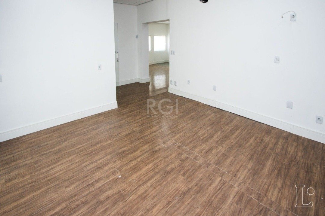 Comercial de 157m² no bairro Menino Deus, em Porto Alegre | Eu Corretor