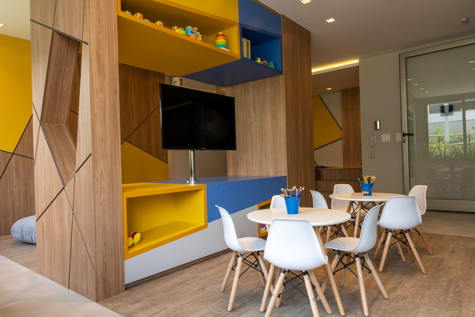 Raízes do Parque - Caucaso Raízes do Parque - Caucaso