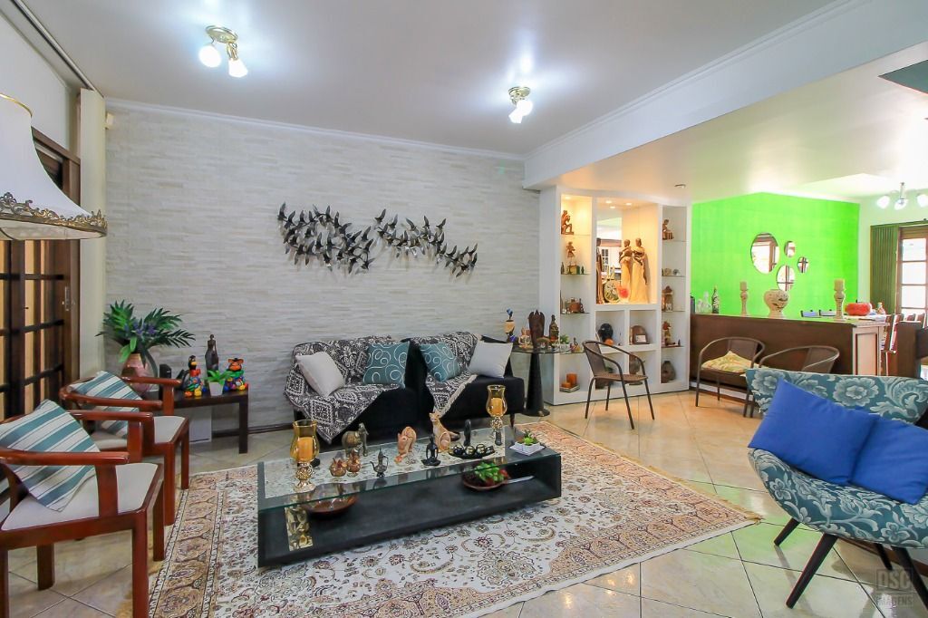 Residencial Multifamiliar de 3 quartos, 198m² no bairro Cavalhada, em Porto Alegre | Eu Corretor