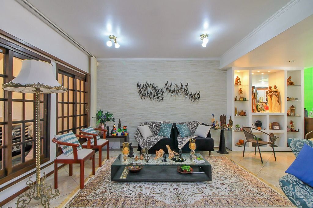 Residencial Multifamiliar de 3 quartos, 198m² no bairro Cavalhada, em Porto Alegre | Eu Corretor