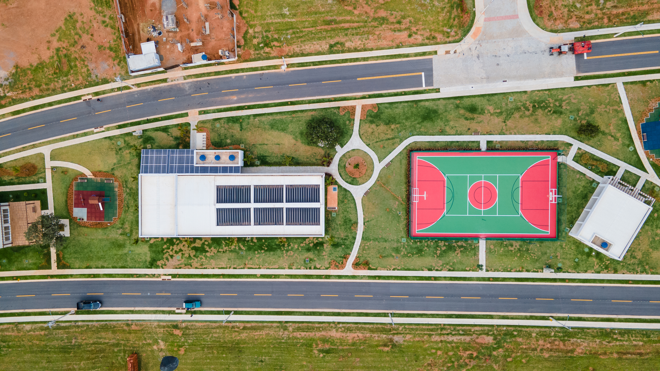 Residencial Multifamiliar de 568m² no bairro Jardim Cristal, em Aparecida de Goiânia | Eu Corretor