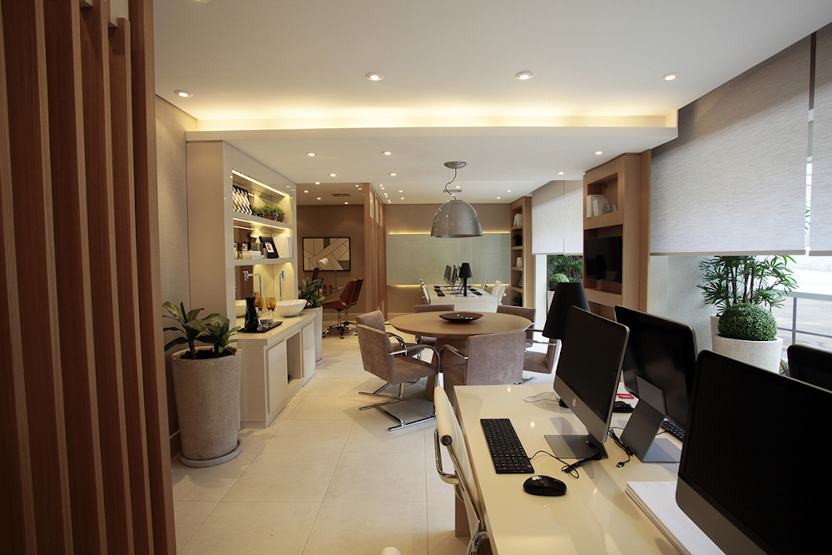 Converge Boulevard Office Mall - Exto