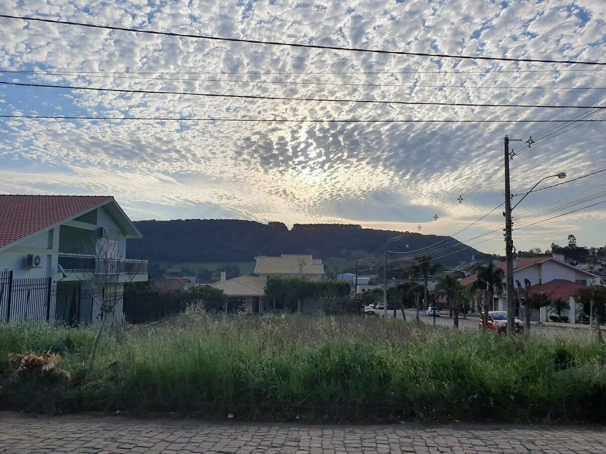 Terreno/Lote Comercial, à venda, 656 m², Centro - Paraí — foto 2