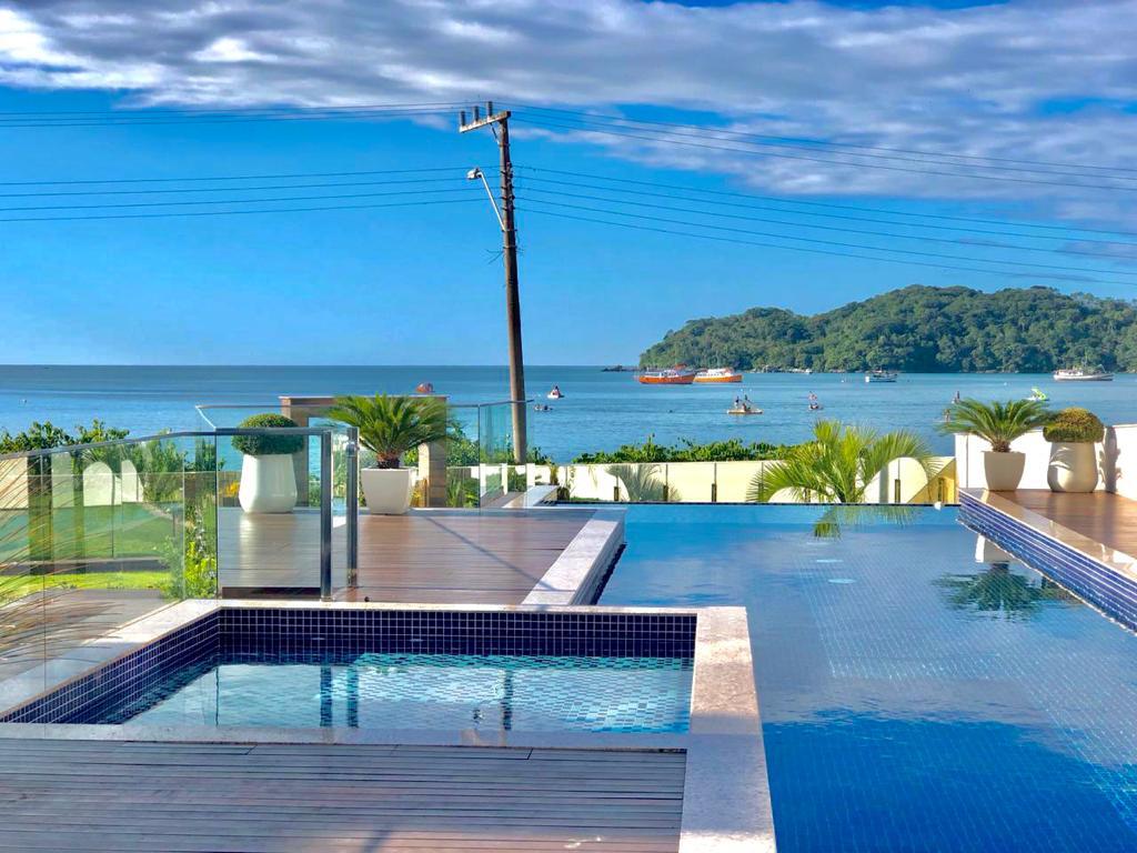 Infinity Blue - D&SS Incorporação