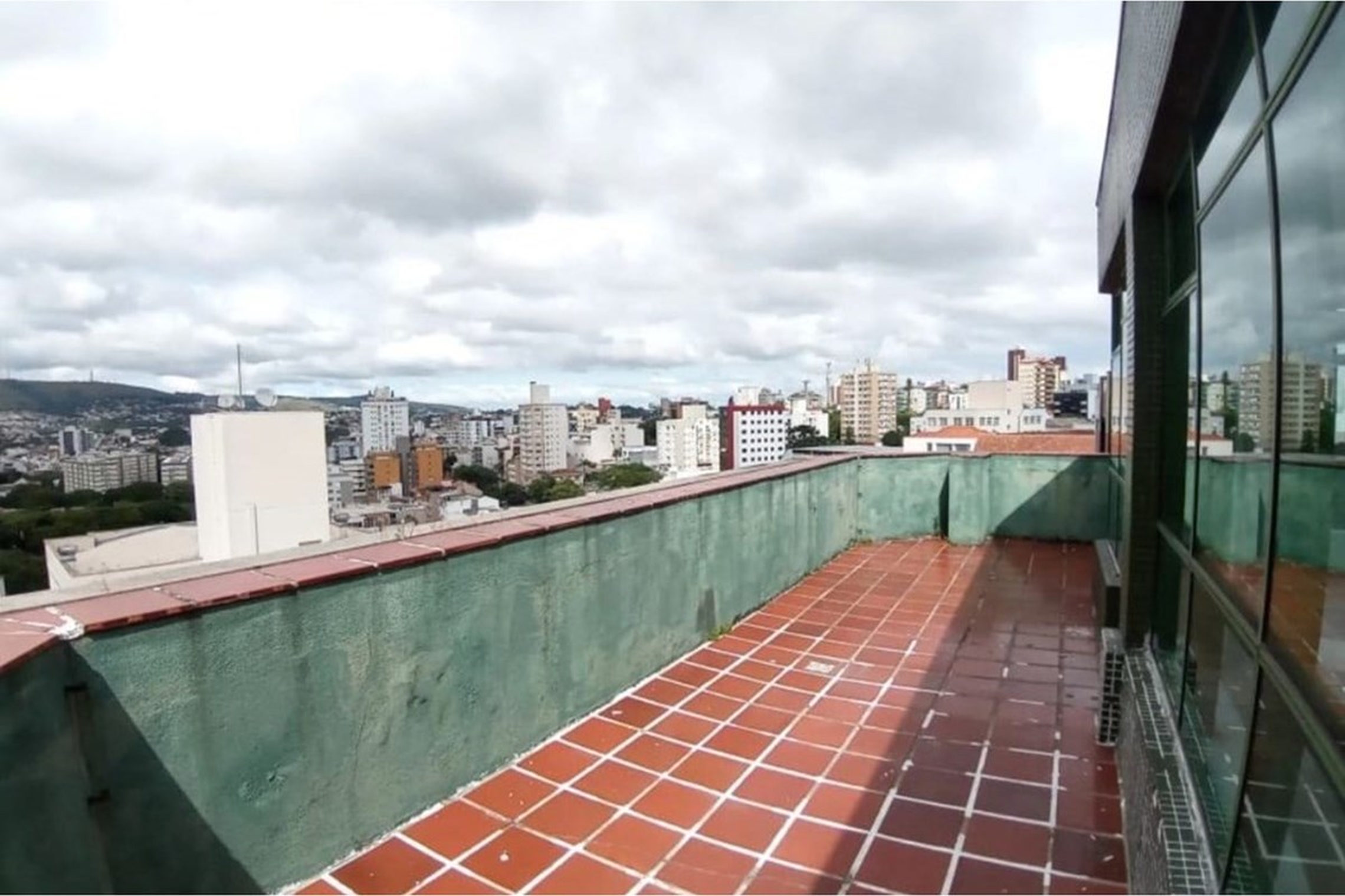 Sala, à venda, 50 m², Petrópolis - Porto Alegre — foto 2