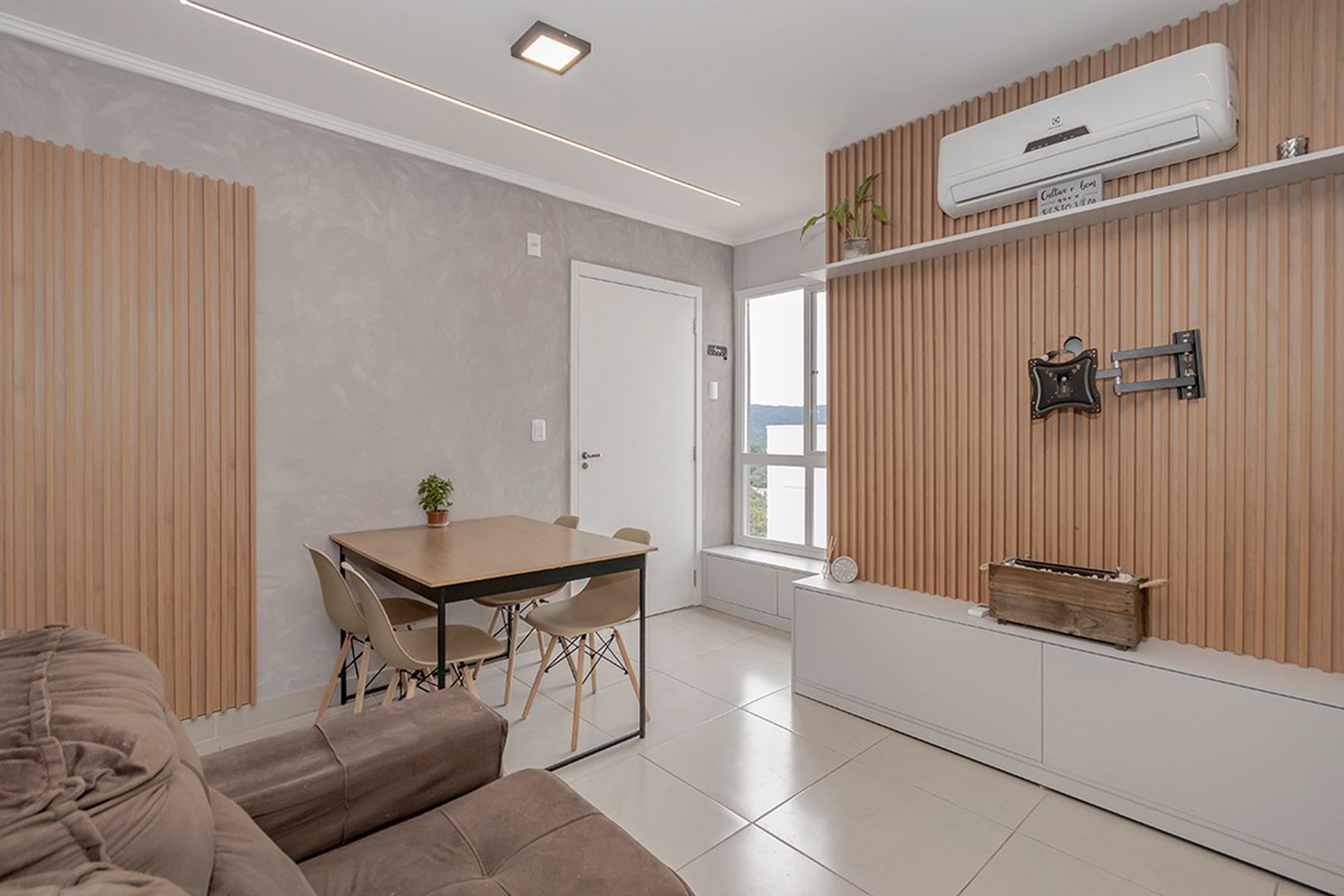 LDPJDOR 1738 Apto 612521076-14 — Apartamento 2 dorm