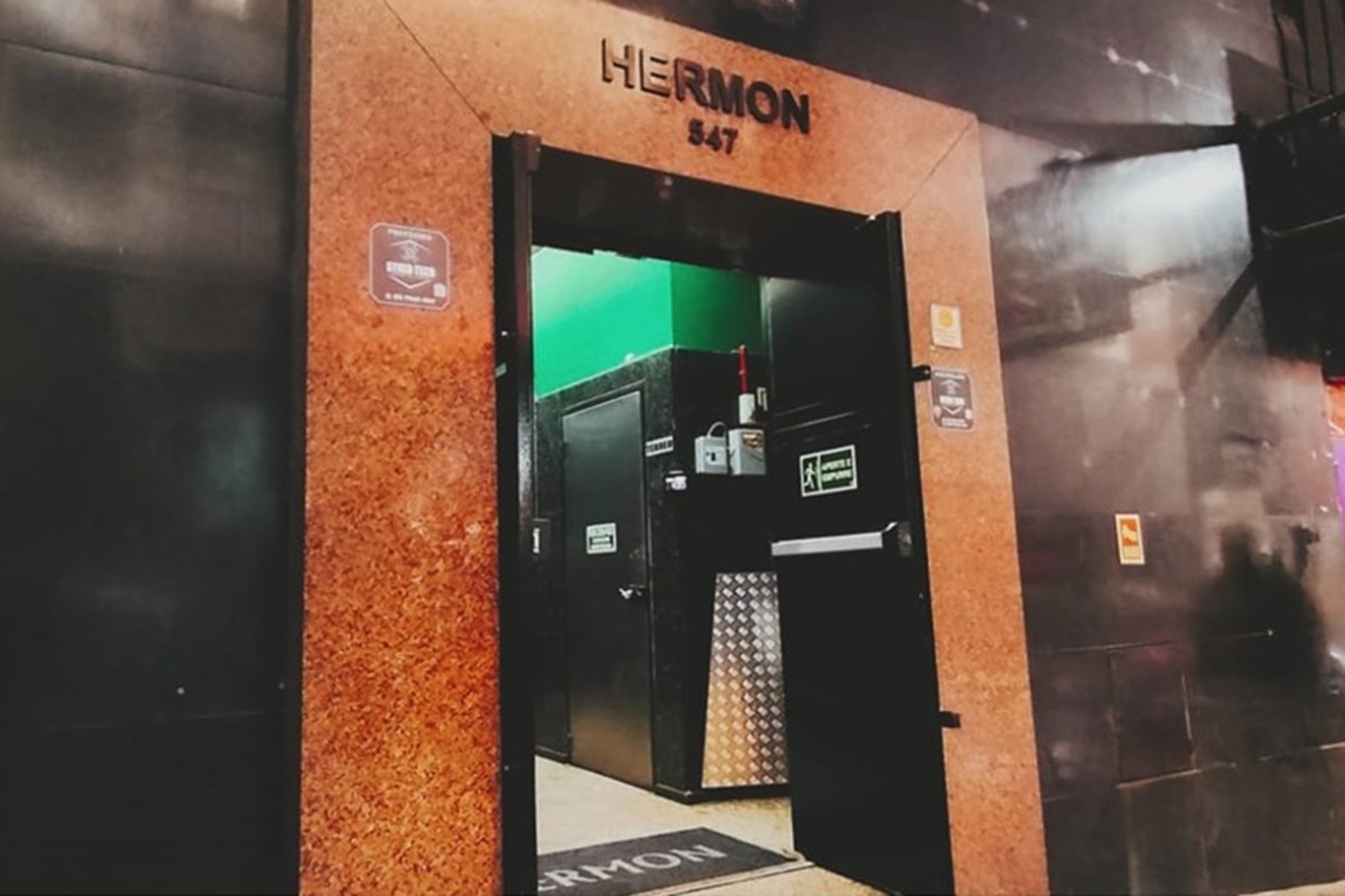 Sala, à venda, 22 m², Centro Histórico - Porto Alegre — foto 2