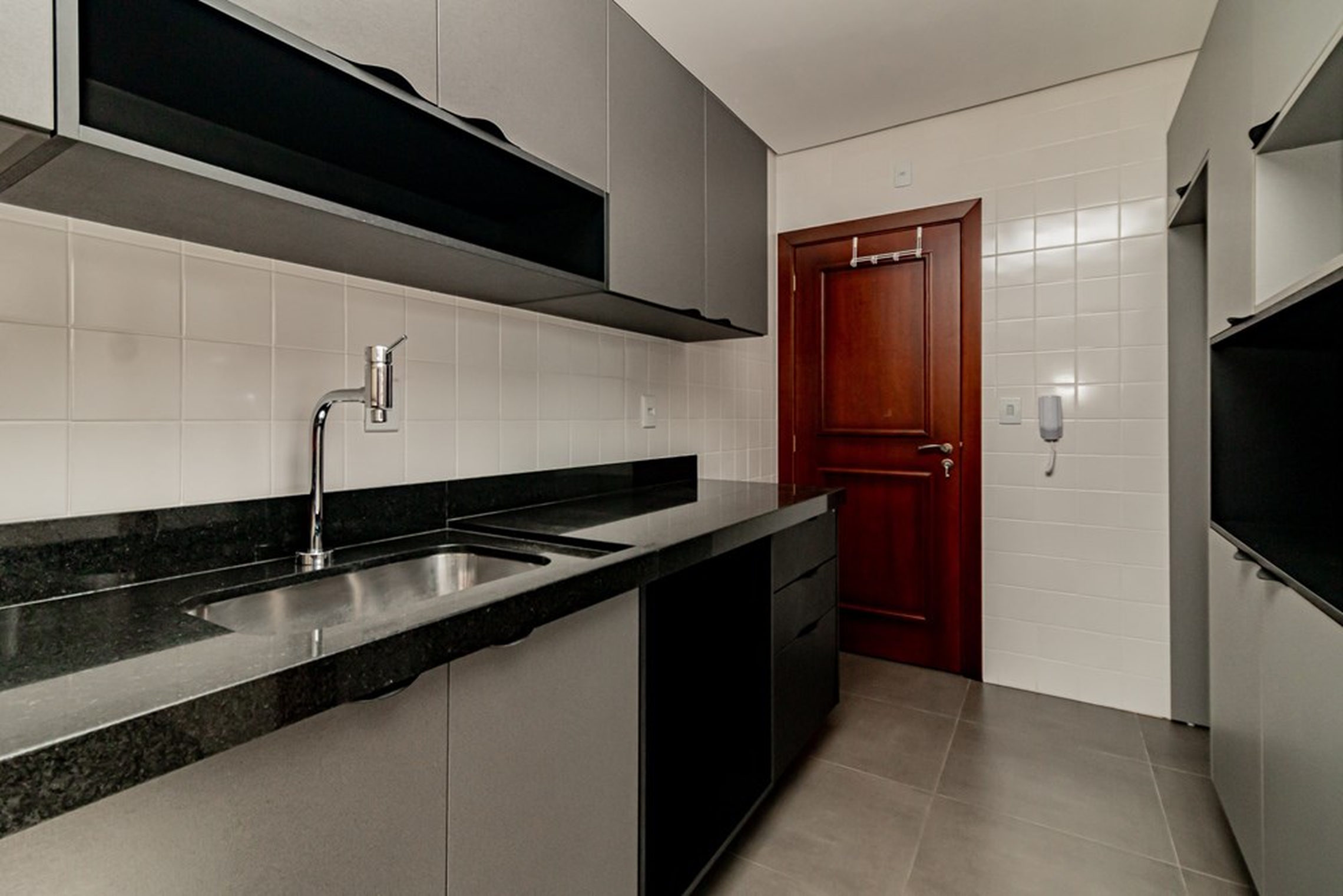 Apartamento no MDBDT 114 Apto 66, 2 quartos, à venda, 88 m², Menino Deus - Porto Alegre — foto 2