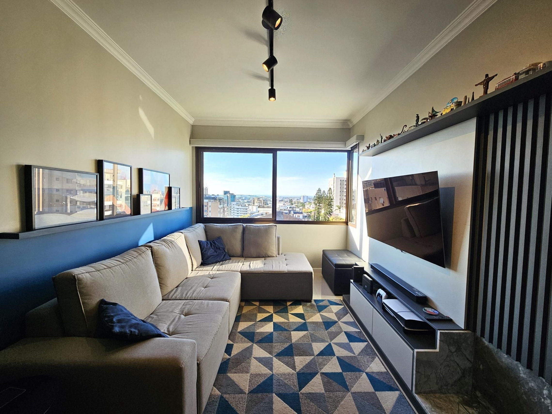 HFDA 559 Apto 83483-EX — Apartamento 2 dorm