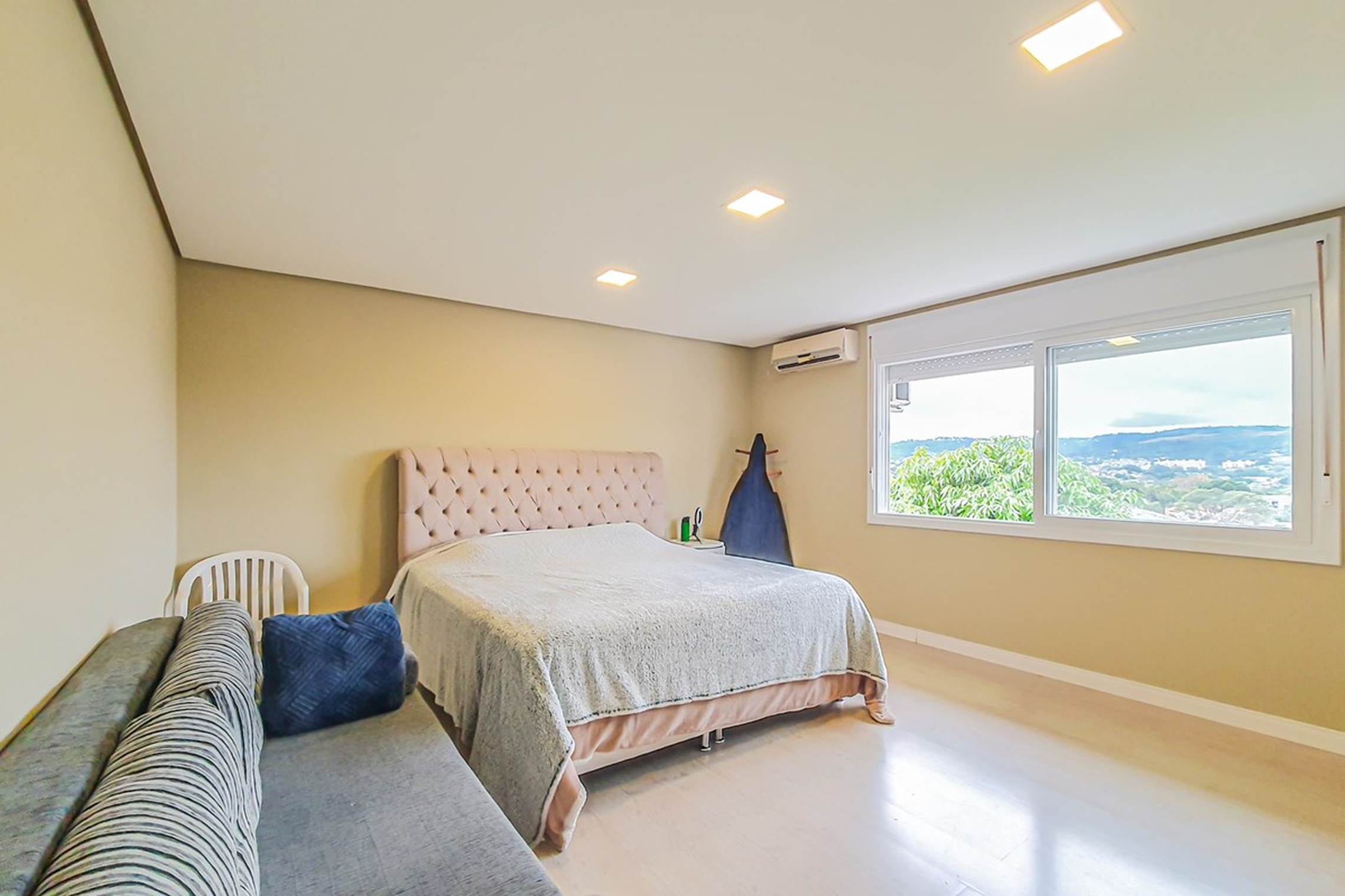 IJDMC 100 Casa 610191048-54