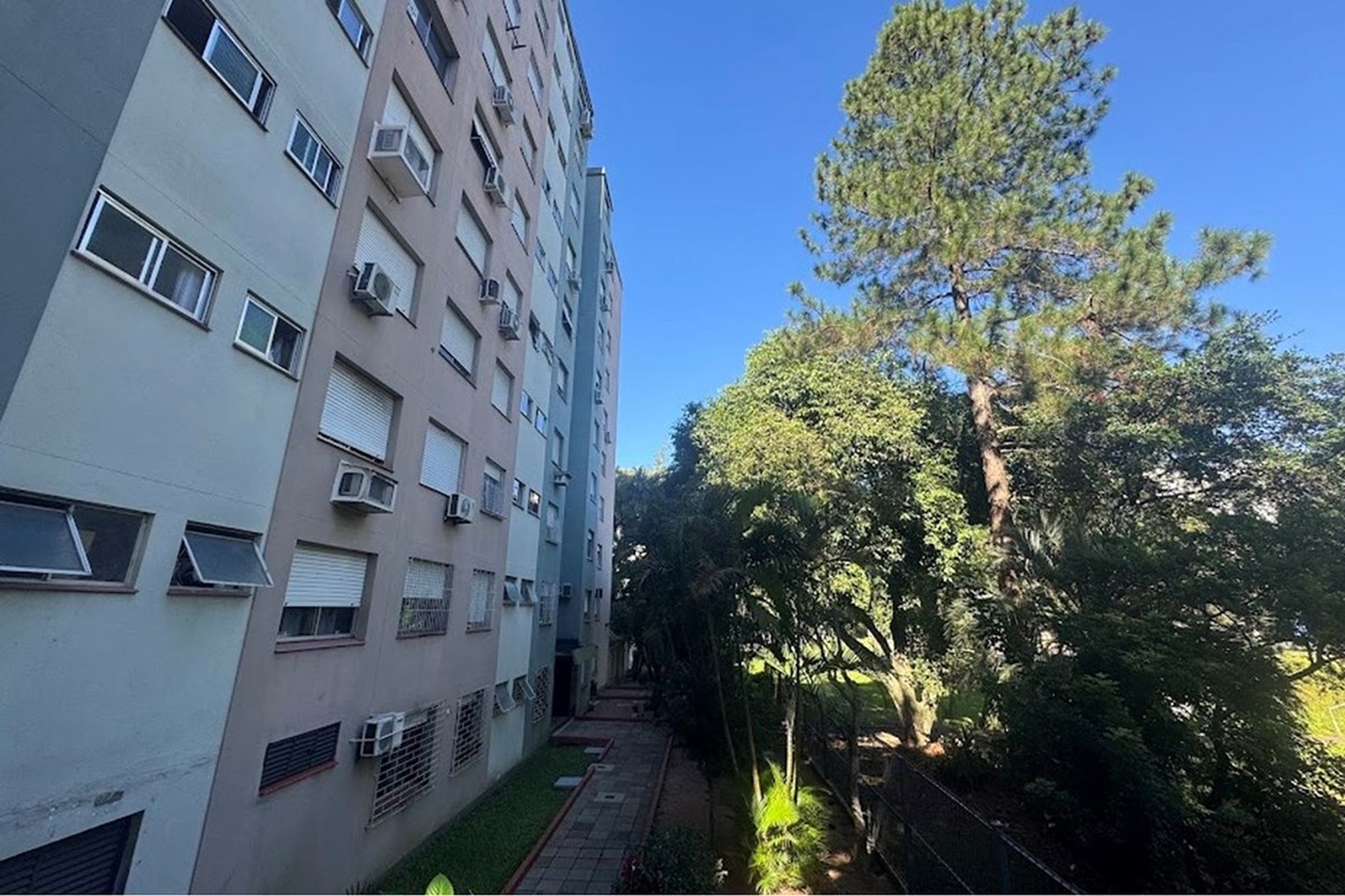 JIDOS 571 Apto 612521044-75 — Apartamento 2 dorm