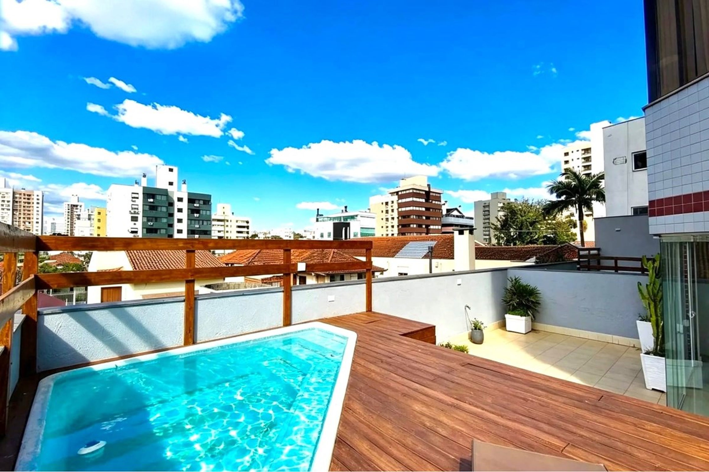 BVGTF 112 Apto 612521003-300 — Apartamento 2 dorm