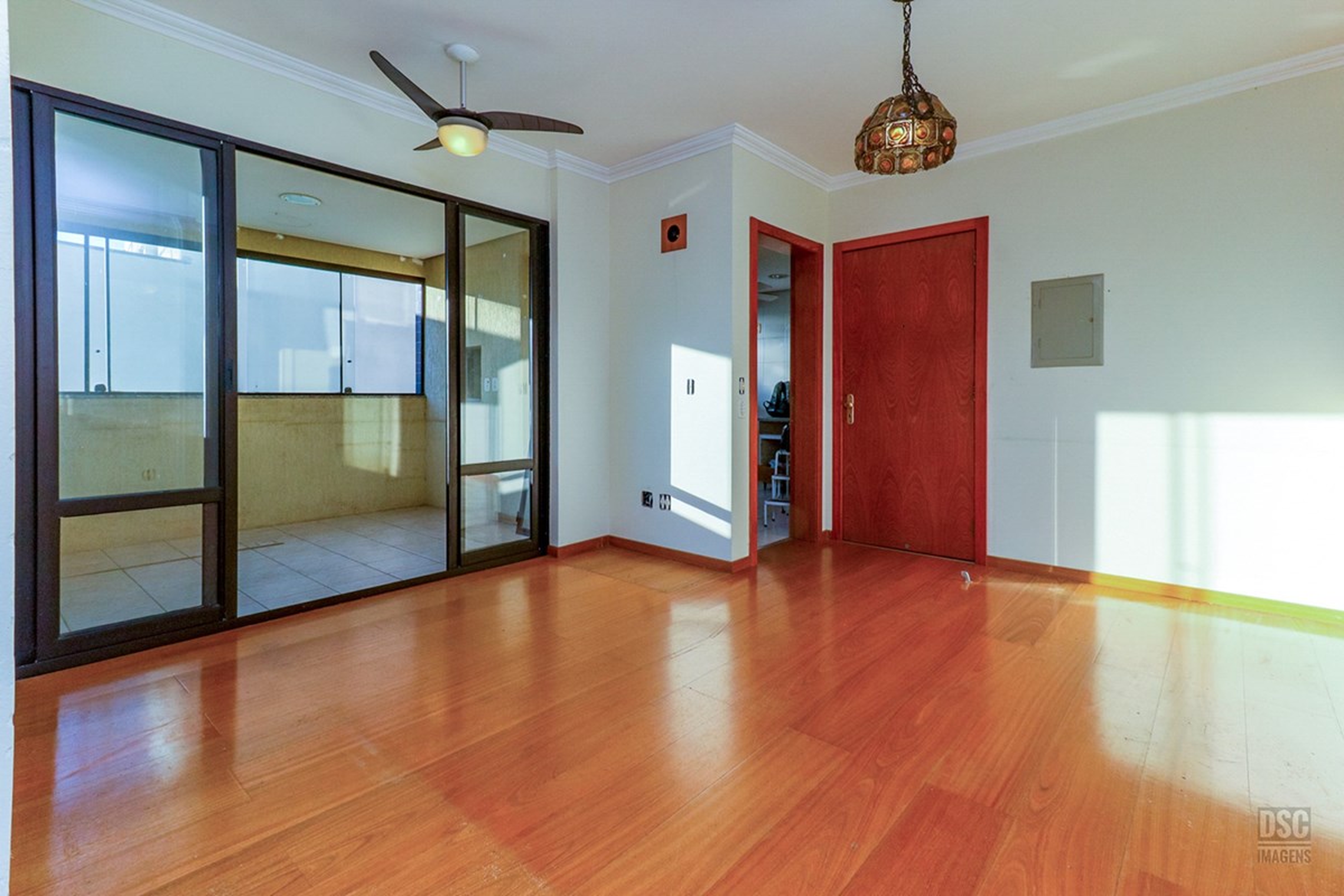 PM 81 Apto 610371016-46 — Apartamento 2 dorm