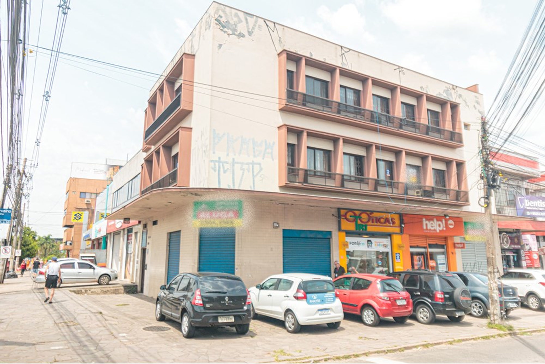 SAB 6352 Prédio 16 — Edifício Comercial