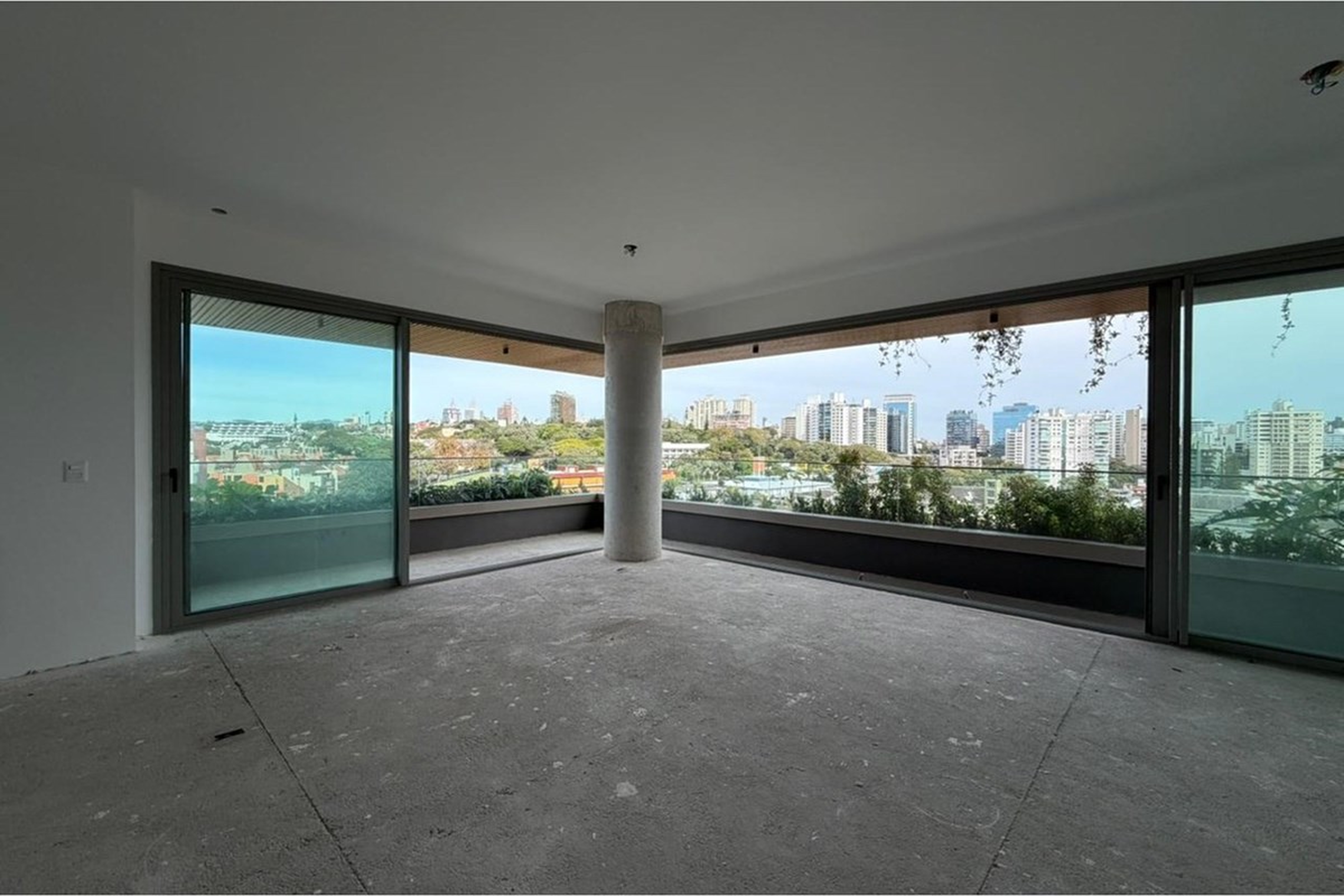 TFTG 704 Apto 610221003-324 — Apartamento 3 dorm