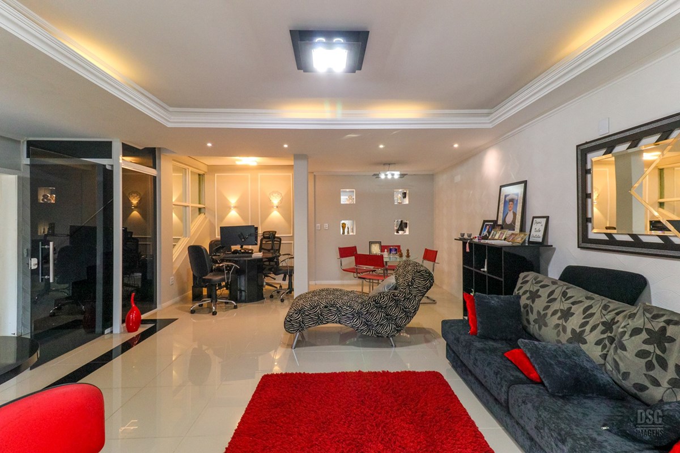 JIEB 118 612511077-18 — Casa 4 dorm