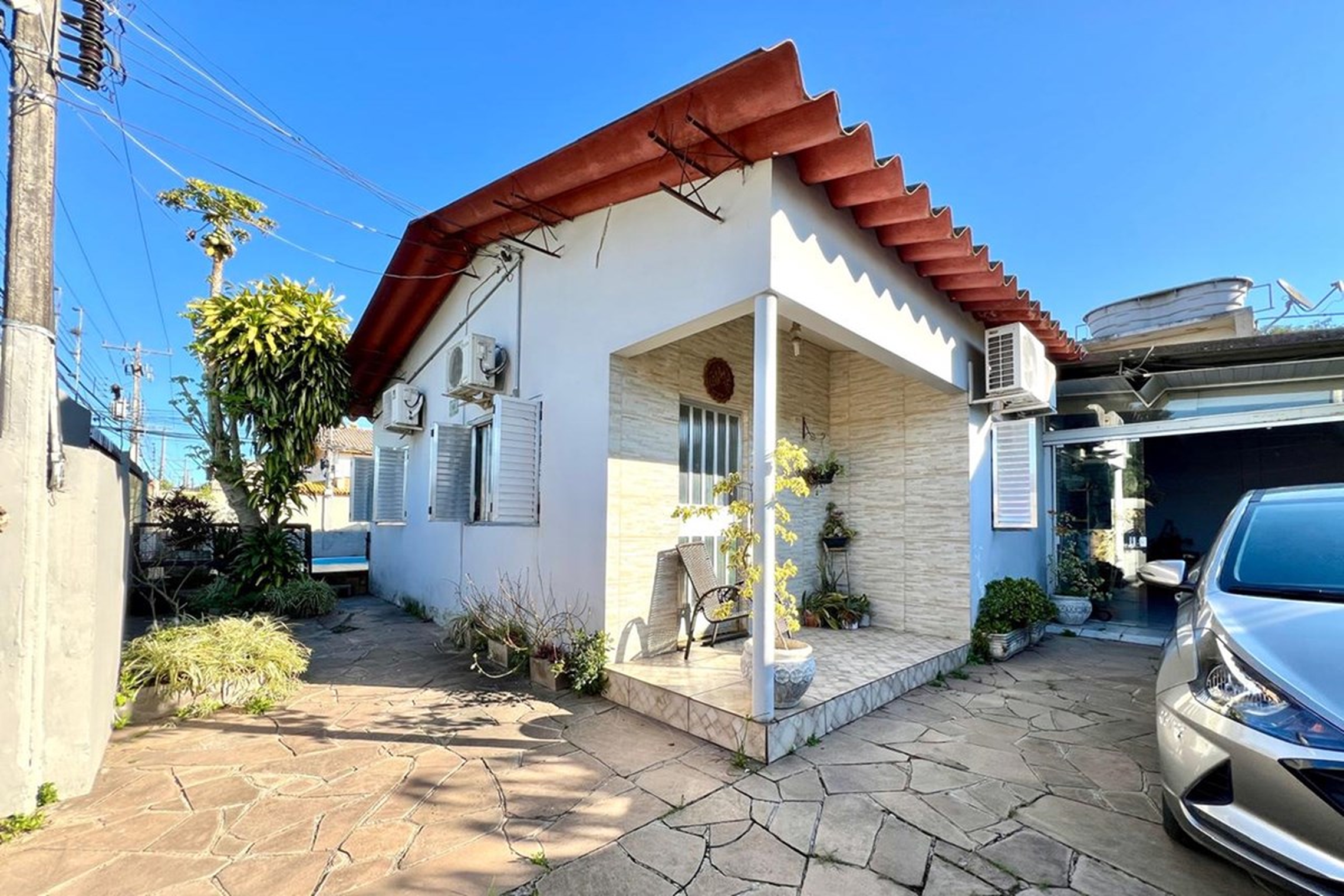 NL 1885 610241001-141 - REMAX 520 Exclusividades