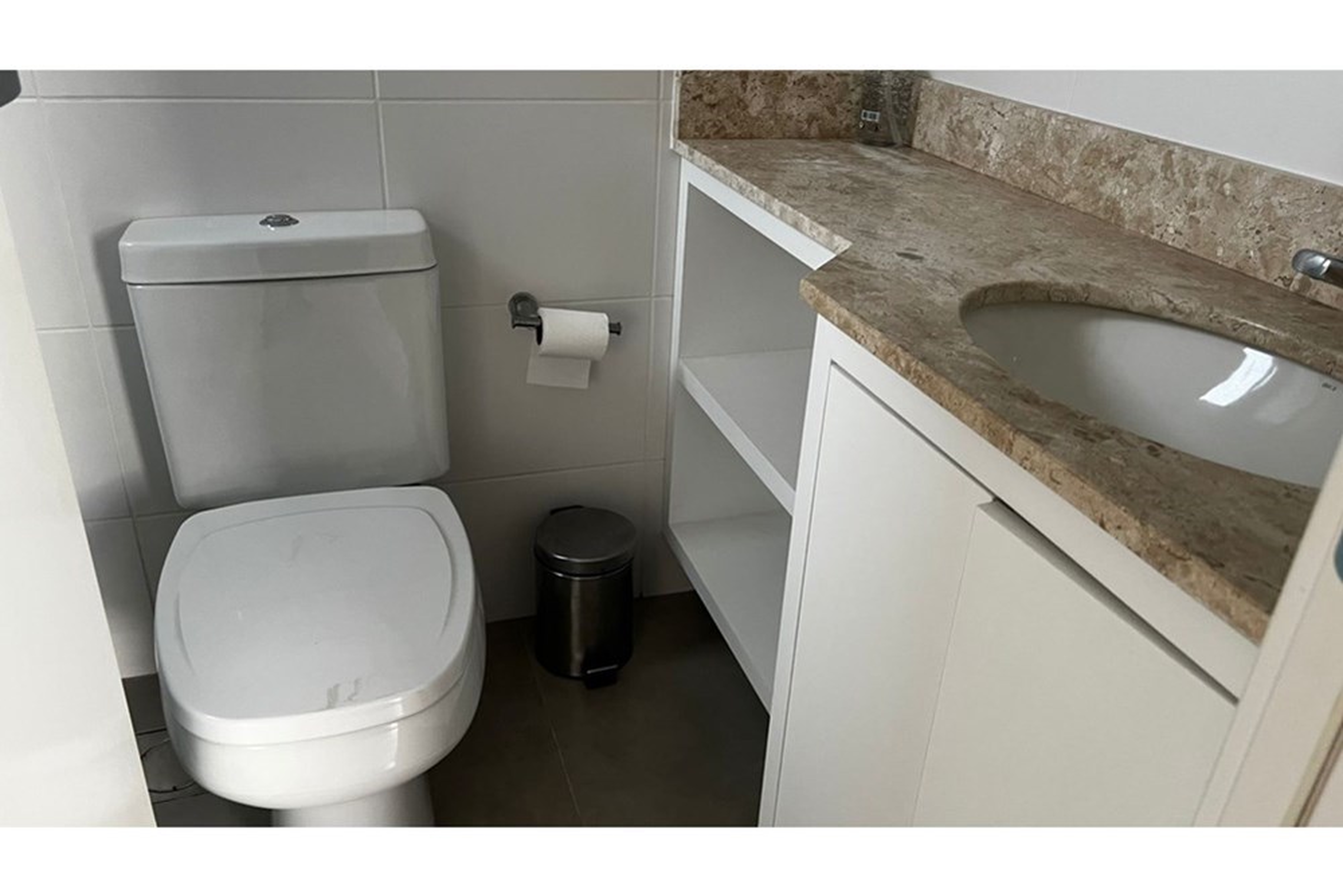 LDPJEF 300 Casa 612541001-260 - REMAX Street Exclusividades — foto 2