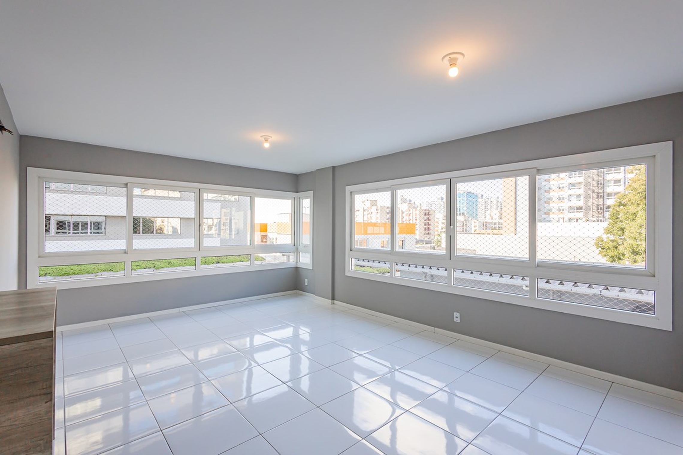 VIAS 146 Apto 612521003-290 — Apartamento 3 dorm
