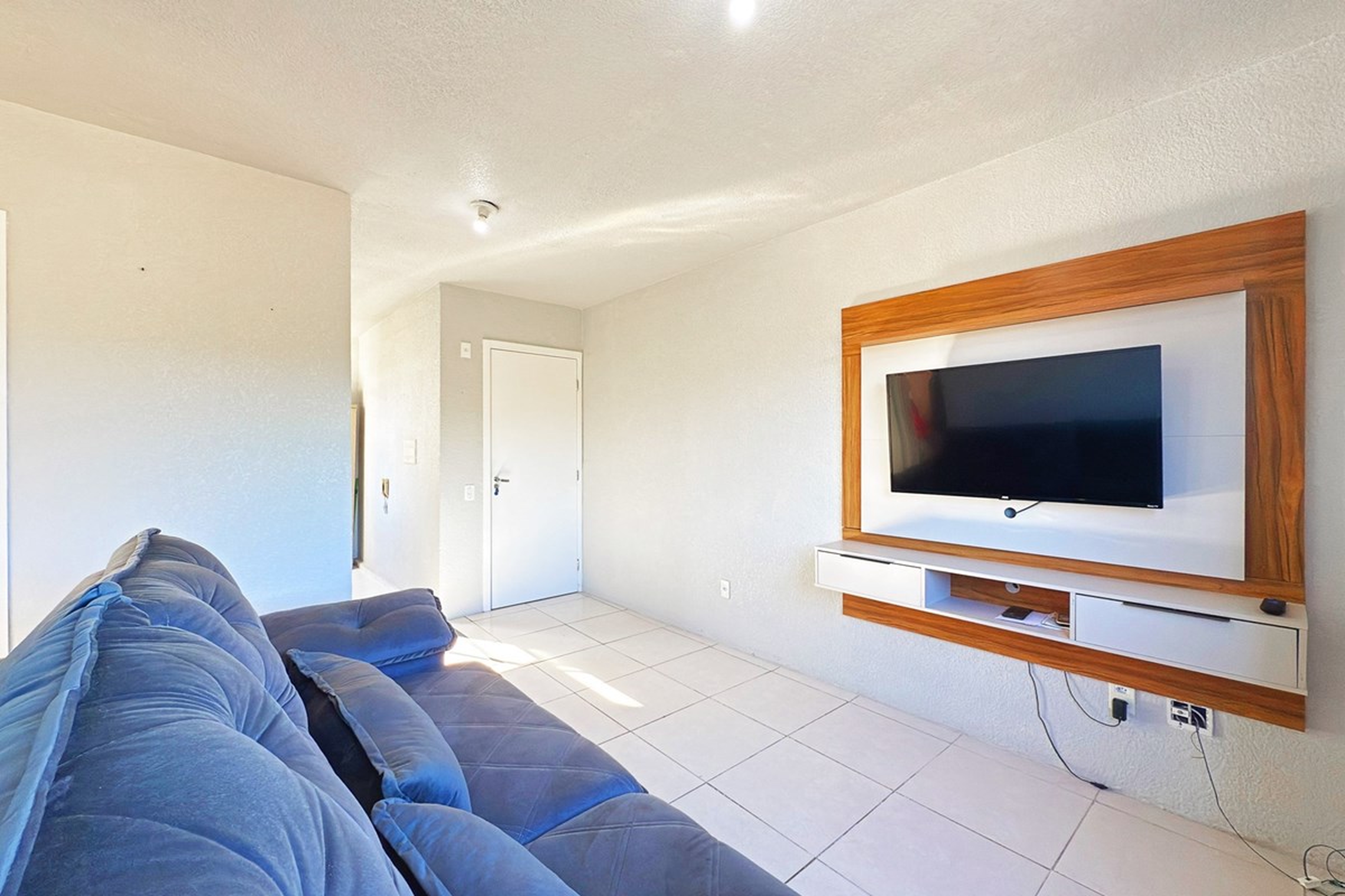 CFGC 441 Apto 610191037-114 — Apartamento 2 dorm