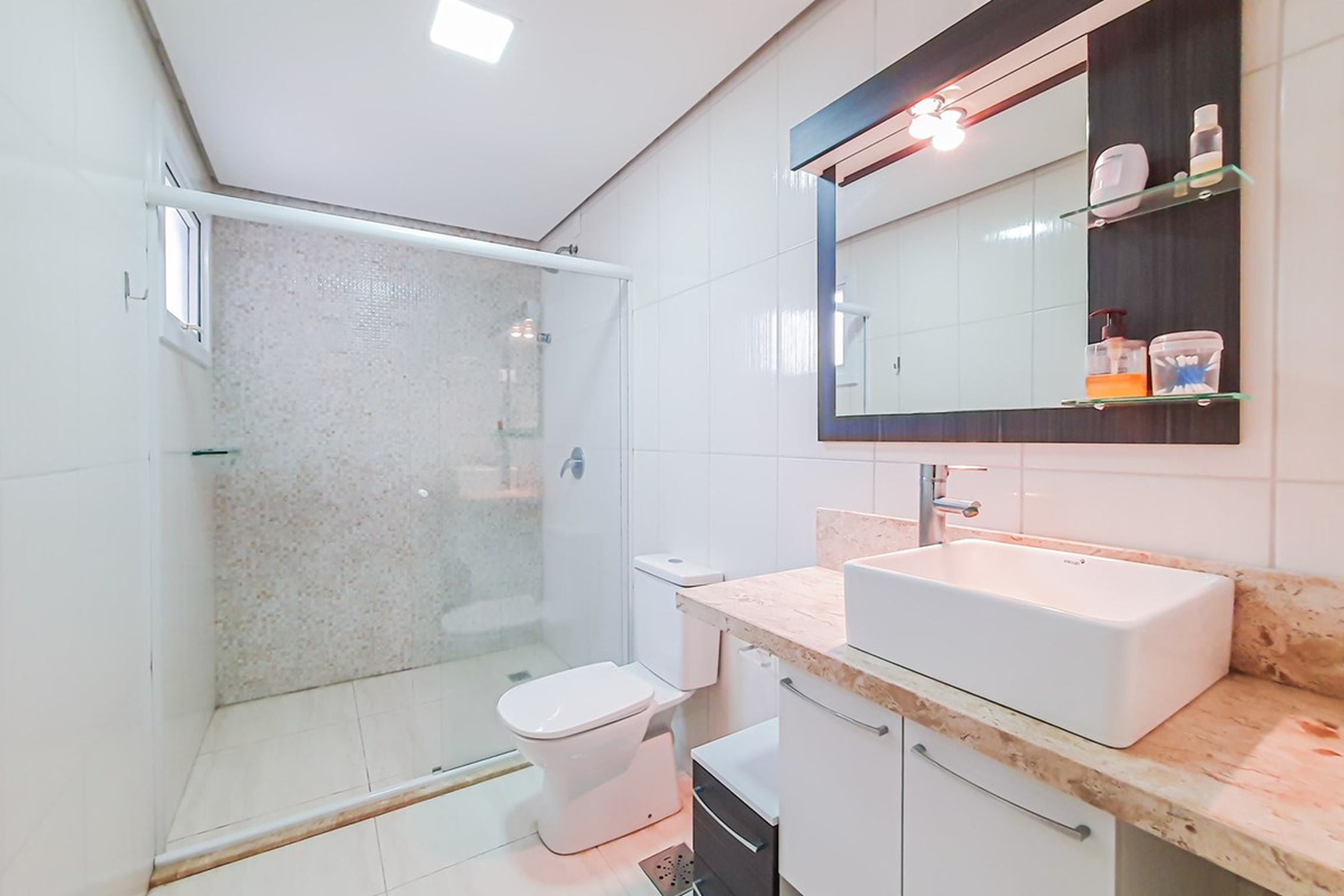 IJDMC 100 Casa 610191048-54