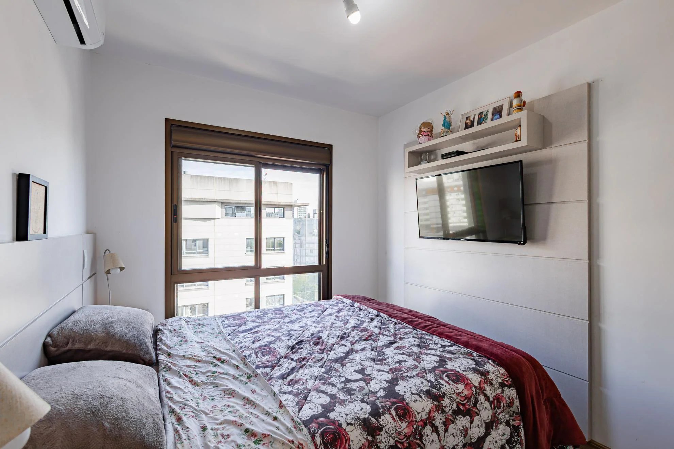 Apartamento, 3 quartos, à venda, 90 m², Menino Deus - Porto Alegre — foto 2