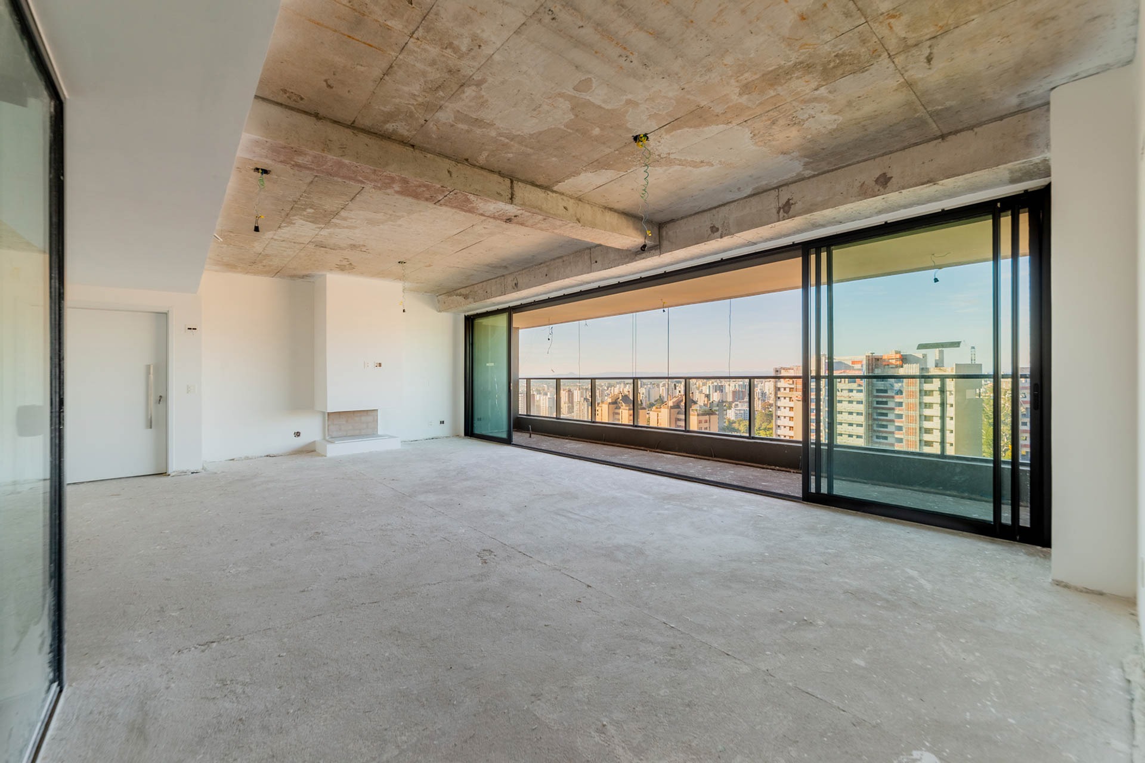 Nilo Square Residence Resort Apto ONE38436 — Cobertura Duplex 3 dorm