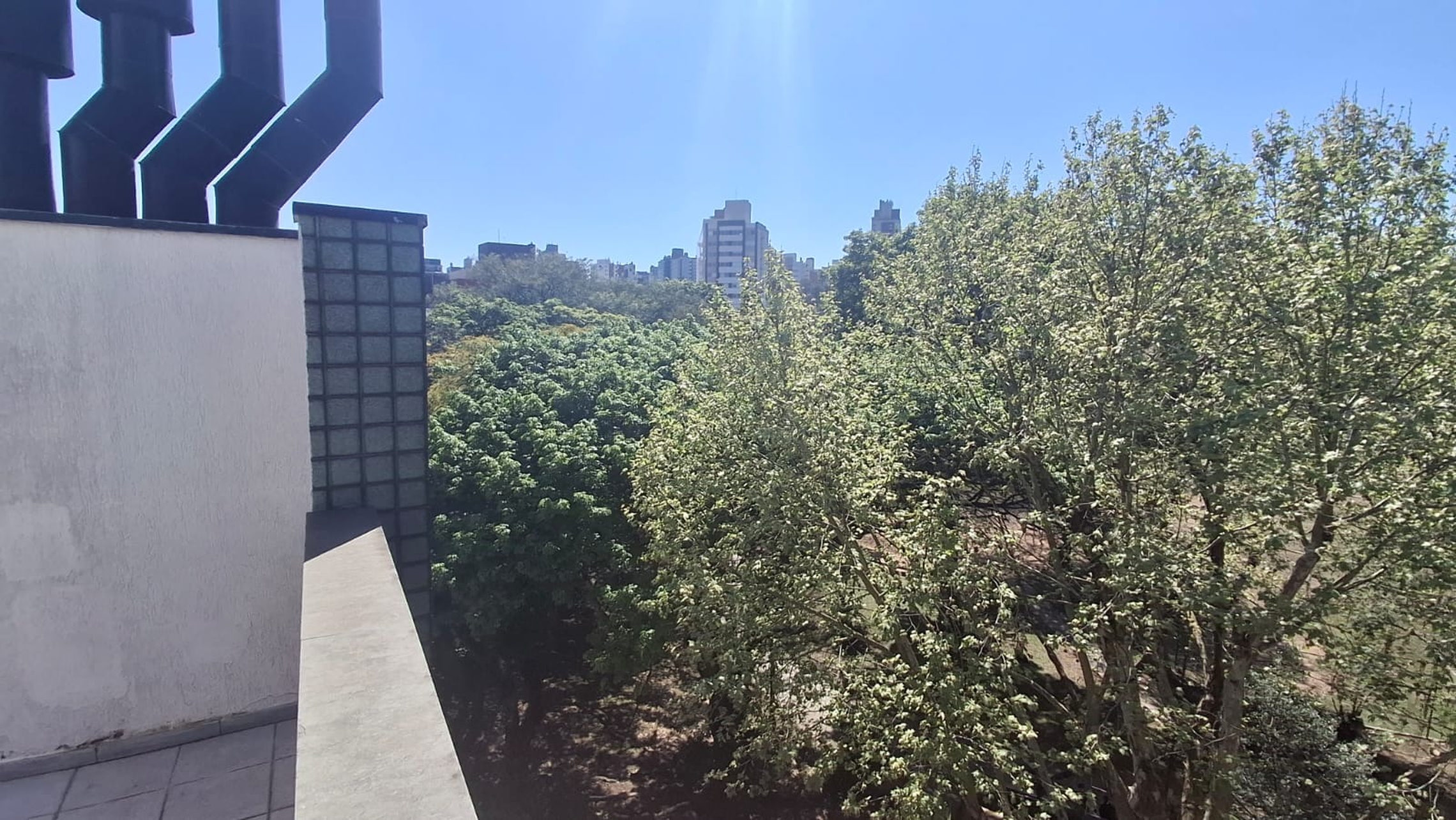 Apartamento no Edificio Tamandaré Apto 95805, 2 quartos, à venda, 74 m², Petrópolis - Porto Alegre — foto 2