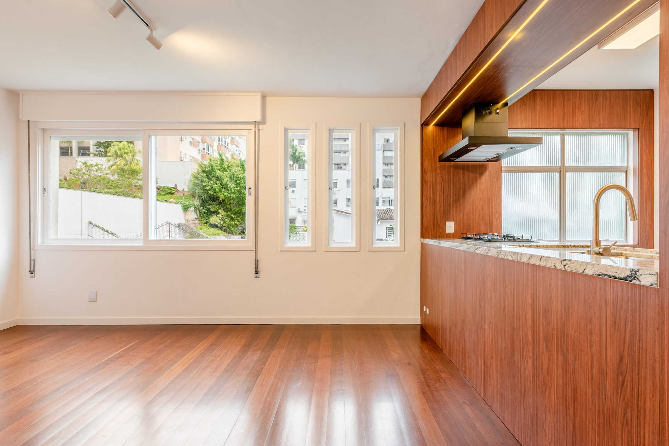 Apartamento, 2 quartos, à venda, 93 m², Auxiliadora - Porto Alegre — foto 2