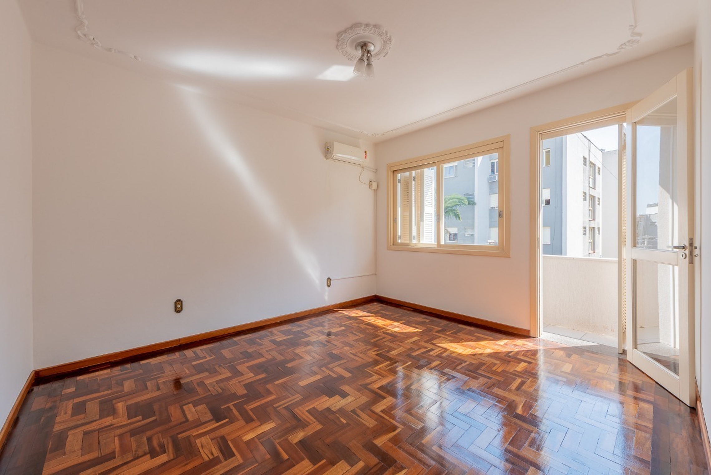 Apartamento, 2 quartos, à venda, 95 m², Santana - Porto Alegre — foto 3