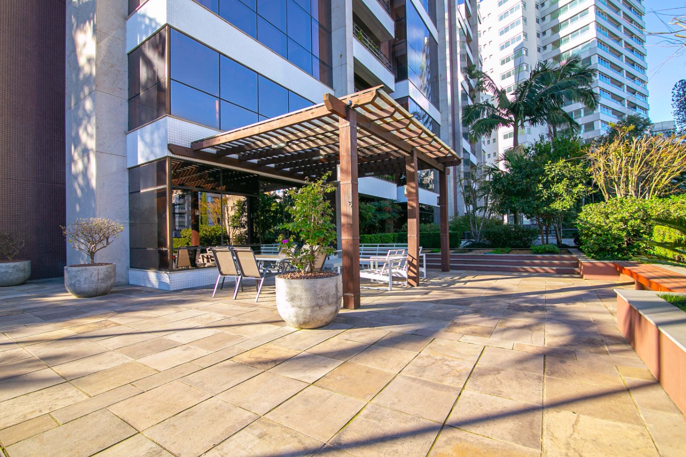 Apartamento, 4 quartos, à venda, 276 m², Bela Vista - Porto Alegre — foto 2